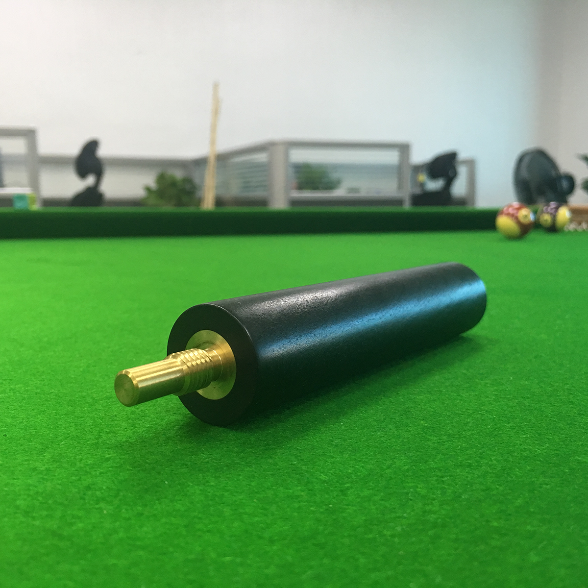 British Hunter WILL HUNT cue with billiard cue lengthened 6 inches ebony ebony small rear handle lengthened handle