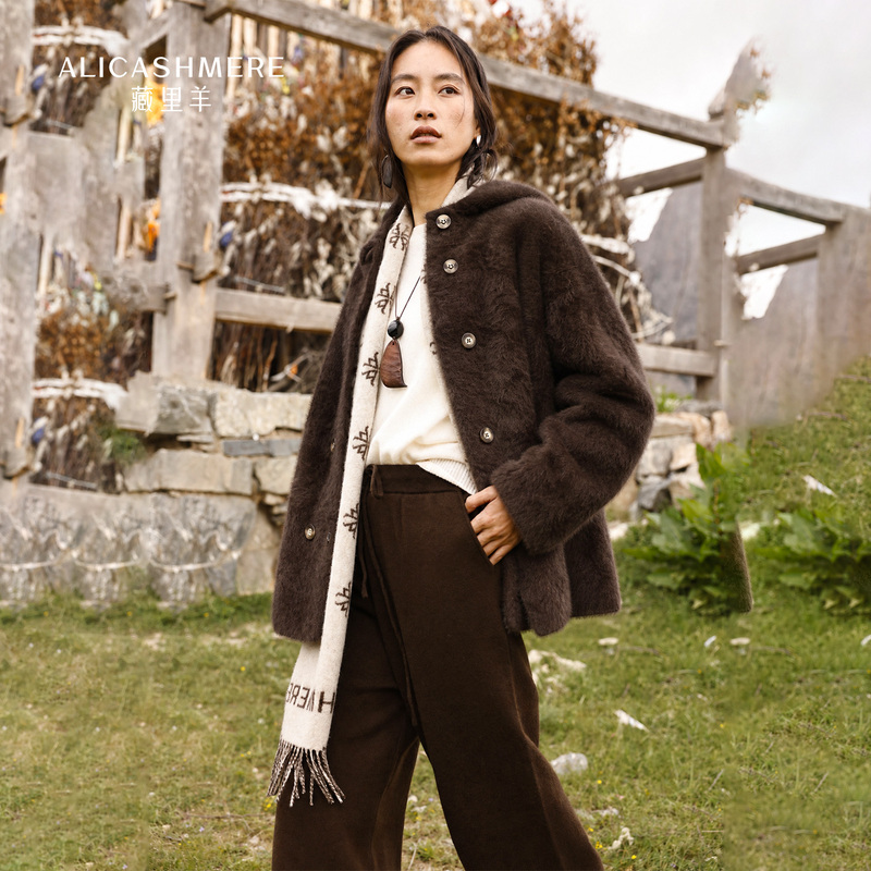 Zangliyang【Small Animal Fur】Warm Fireplace Water Ripple Double-Breasted Coat Light Luxury Hooded Jacket M2070 Zangliyang【Small Animal Fur】Warm Fireplace Water Ripple Double-Breasted Coat Light Luxury Hooded Jacket M2070