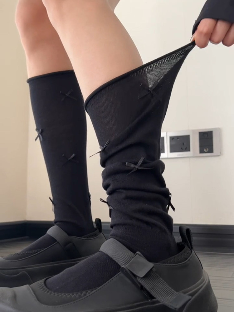 SIMPLE AND A LITTLE CAREFUL THIN AND VERSATILE I REALLY LOVE IT  BOW CALF PILE TWO WEAR WOMEN