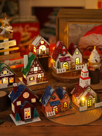 Glowing creative snow Christmas tabletop ornaments DIY Christmas decorations Christmas cabin pendants