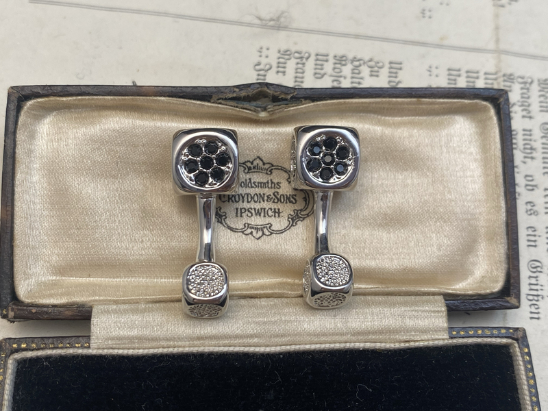 Brand New 1995 Overseas Designer Old Goods Inventory Dice Rhinestone Cufflinks Men's Shirt Button Nails