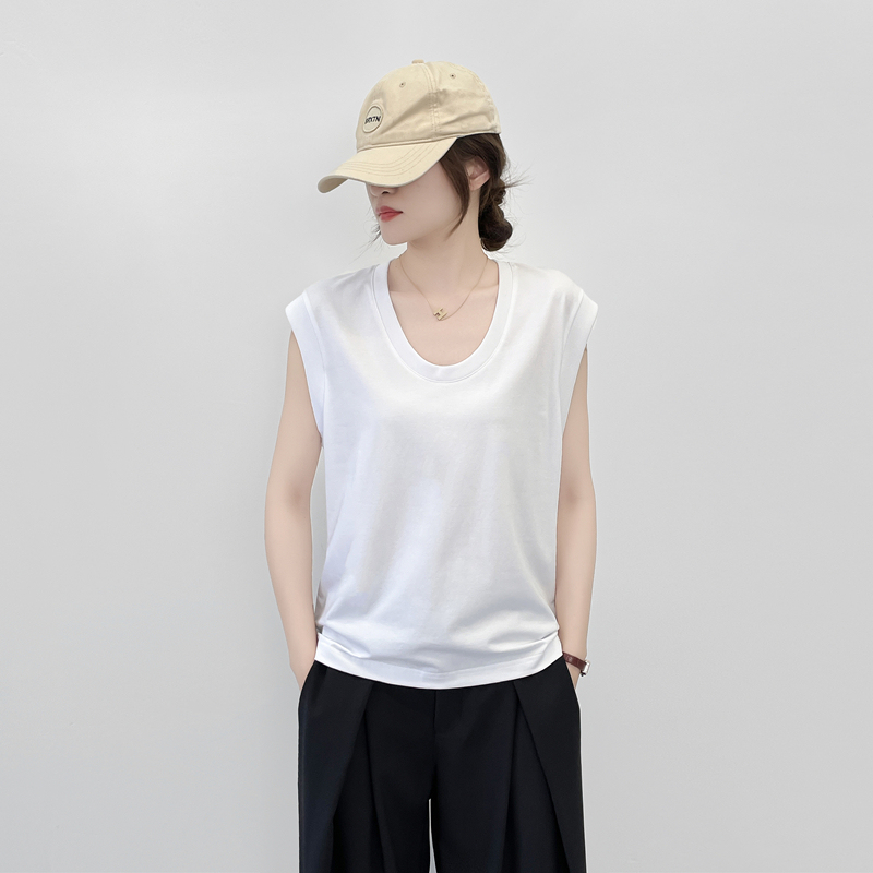 High-End Pure Cotton Exposed Collarbone Large U-Neck Sleeveless T-Shirt for Women, Loose Anti-Exposure Tank Top, Sleeveless Base Shirt Top High-End Pure Cotton Exposed Collarbone Large U-Neck Sleeveless T-Shirt for Women, Loose Anti-Exposure Tank Top, Sleeveless Base Shirt Top
