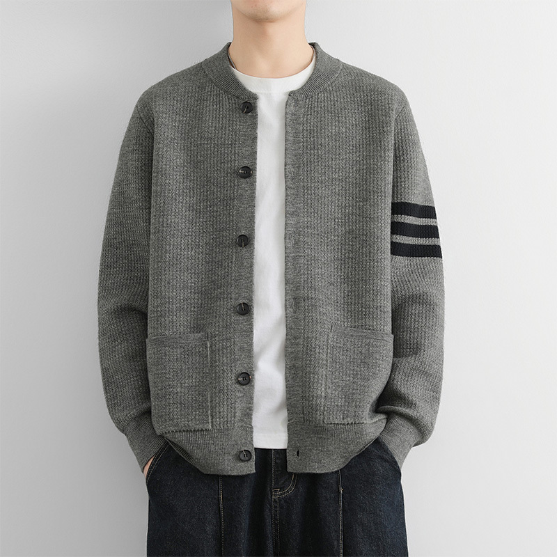 High-End Casual Knitted Cardigan Jacket for Men, Spring and Autumn 2026 New Sweater Jacket, Color-Blocking, High-End Spring Wear