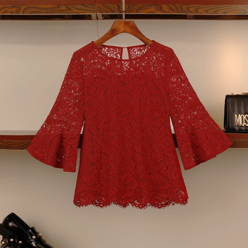 Spring and Summer Burgundy Three-Quarter Sleeve Lace Top for Women, Crochet Hollow-Out, Fashionable and Elegant, Slimming Bell-Sleeve Base Shirt