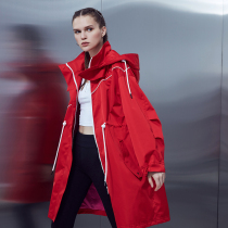 TIFFAFit TIFFA Fit spring blockbuster red and white contrast silhouette can be closed waist hooded casual trench coat