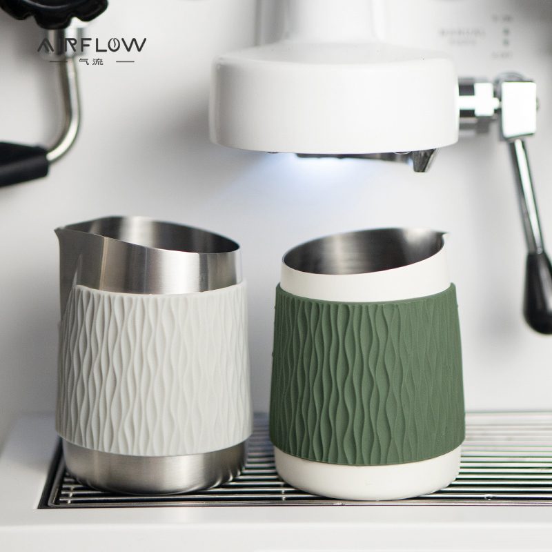 Airflow&Wpm Huijia Co-Branded Latte Art Pitcher with Pointed Spout and Round Spout, Stainless Steel Milk Frothing Cup, Coffee Latte Art Cup Without Handle