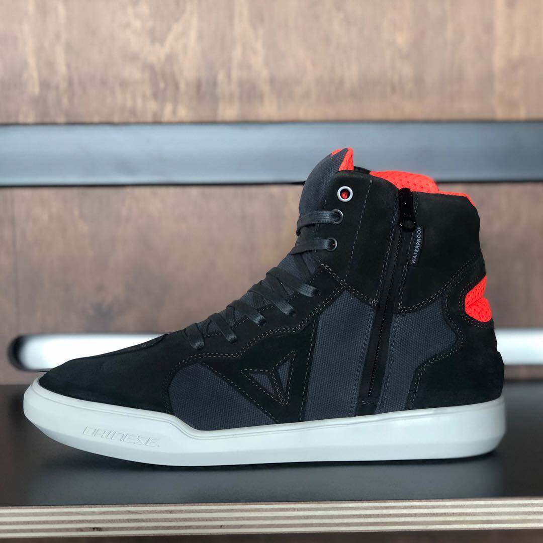 Denis Dainese Metropolis Metropolitan Commuter Male section Breathable for Riding Shoes Casual Short Boots