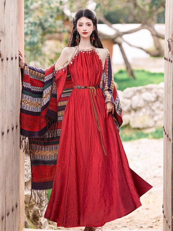 Northwest Xinjiang Travel Outfit: Chaka Salt Lake Photo Shoot Red Dress, Grassland Desert Exotic Style Clothing