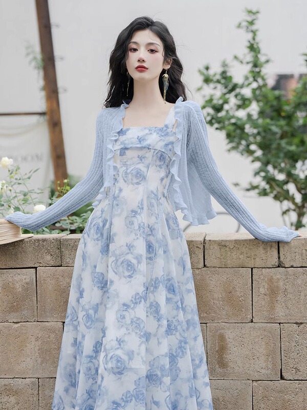 Sanya Beach Dress Summer Women's Clothing French Romantic Blue Rose Oil Painting Suspender Dress Seaside Vacation Travel Dress