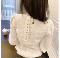 Rubbit chic22 Spring New Meritocratic Embroidery Texture Turn Surprise Delicate Button Small Lantern Sleeve Shirt