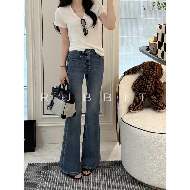 Rubbit'Muse Goddess' Imported Denim with Excellent Texture, High-Waisted, Slightly Flared Straight-Leg Jeans Rubbit'Muse Goddess' Imported Denim with Excellent Texture, High-Waisted, Slightly Flared Straight-Leg Jeans