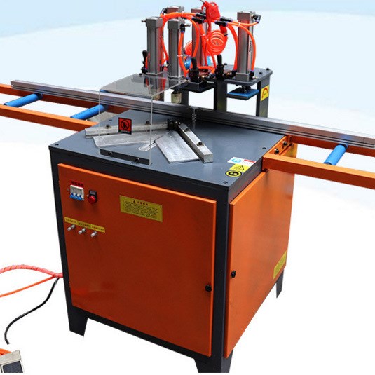 Wood Working Machinery Pneumatic Cutting Angle Machine Cutting Corner Machine Direct Sales Furniture Factory With Cut Saw Bed