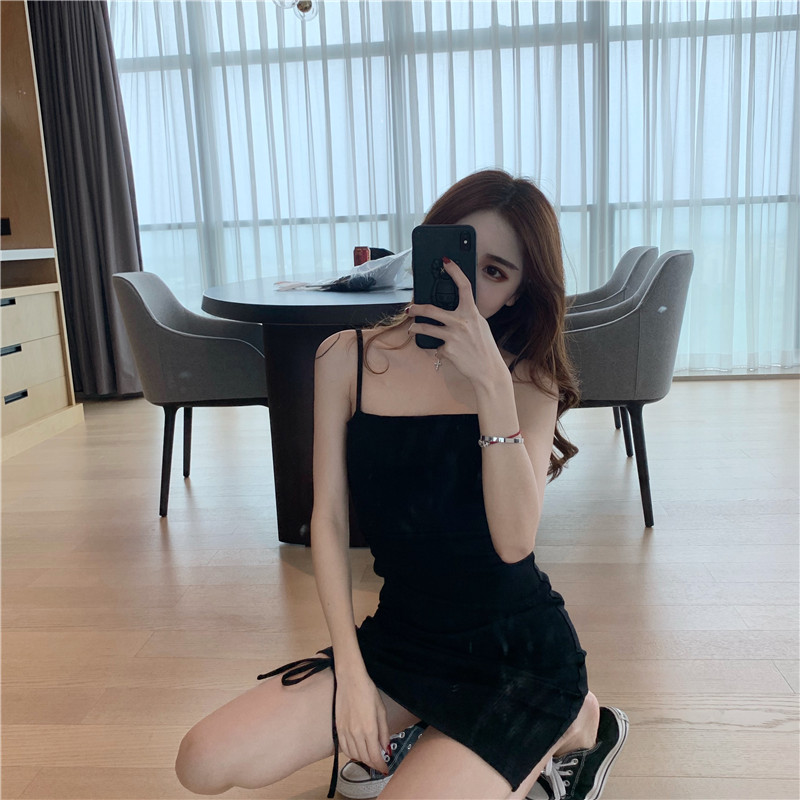 VK旗艦店 韓國風性感吊帶圓領抽繩褶皺修身短袖洋裝