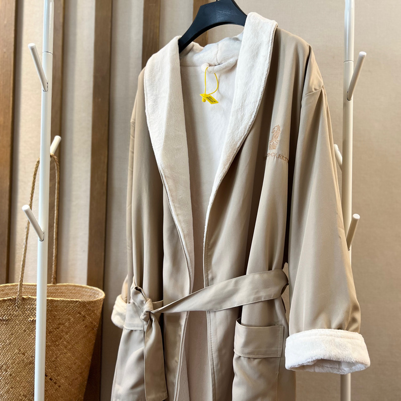 Ritz-Carlton Hotel Bathrobe, Five-Star Hotel Absorbent, Quick-Drying Microfiber Couple's Nightgown