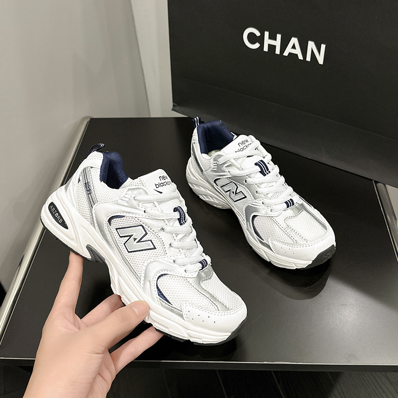 2026 New Summer 530 Dad Shoes Men's Casual Mesh Breathable Sports Shoes Women's Versatile Couple Shoes That Make Feet Look Smaller