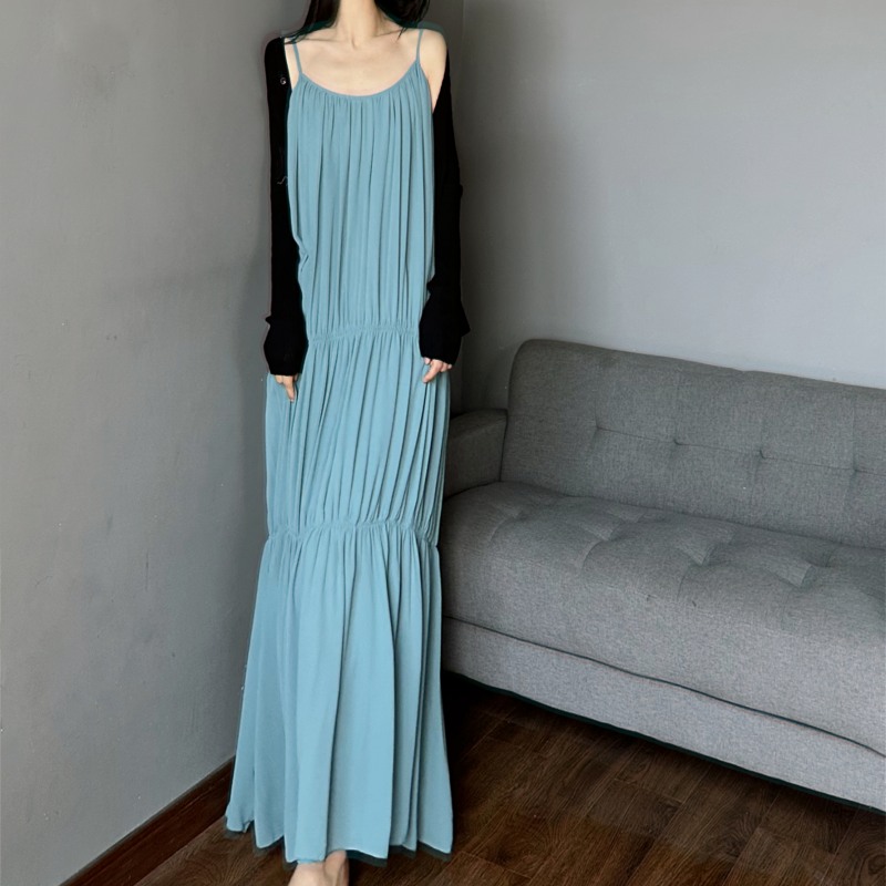 孕妇专属：LeoMami夏季吊带长裙的时尚解码