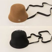 momobobi autumn and winter new childrens hat Korean style fashion casual belt strap woolen outdoor warm basin hat