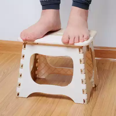 Stool Small stool Simple sub-ultra-light small portable mini train chair adult folding up and down