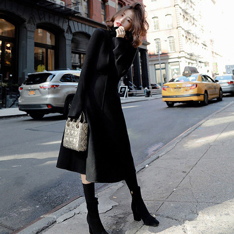 Hepburn-style ladies temperament woolen suit skirt 2022 new spring and summer dress French long version bottoming sweater two-piece