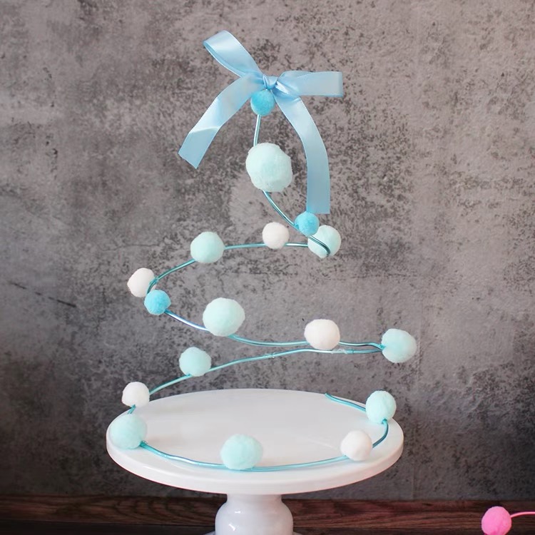Net bánh đỏ trang trí sáng tạo xoắn ốc tóc bóng sắt dây nướng tráng miệng sắp xếp thay đồ màu hồng màu xanh xoắn ốc tóc bóng trang trí - Trang trí nội thất phụ kiện trang trí nhà đẹp