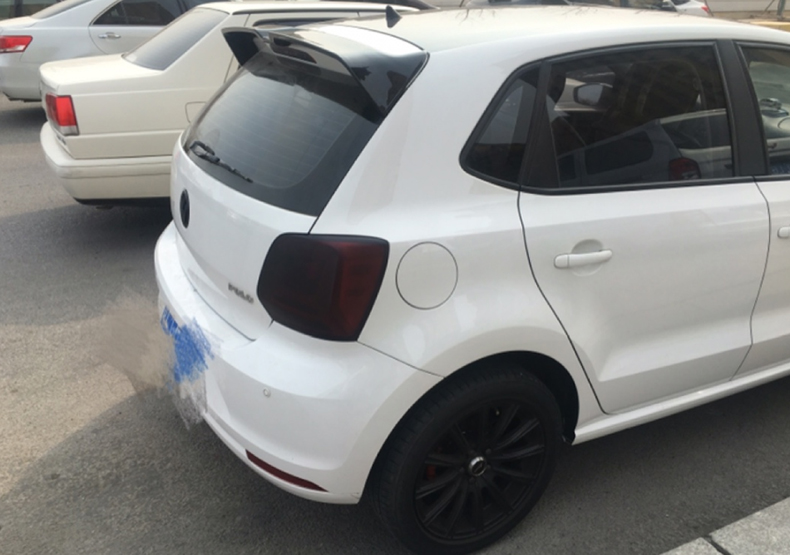 10-18 đuôi polo mới Volkswagen Polo sửa đổi phụ kiện cánh cố định cánh cố định đặc biệt - Sopida trên đuôi lướt gió ertiga 2020