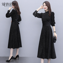 Golden Velvet Skirt 2021 Autumn New Womens Early Autumn Temperament Age Professional Stripe Long Sleeve Dress Spring and Autumn