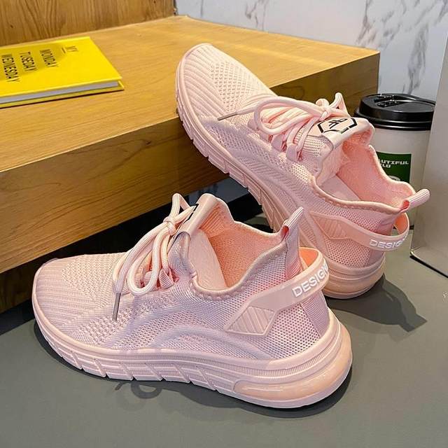 Anti-static and anti-puncture gas station electrostatic shoes