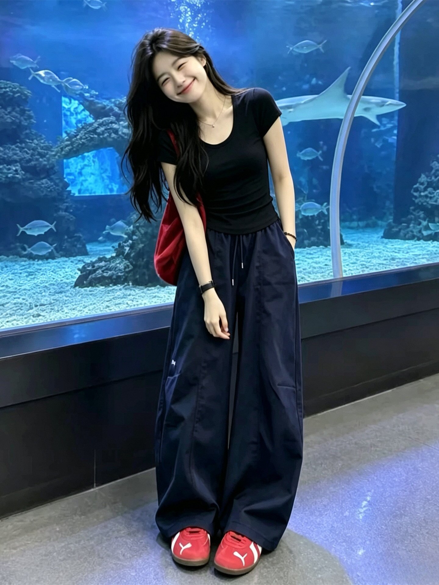 Korean Chic Outfit Complete Set for Women, Summer Slimming Short-Sleeved T-Shirt, Quick-Drying Wide-Leg Pants, Casual Sports Two-Piece Set