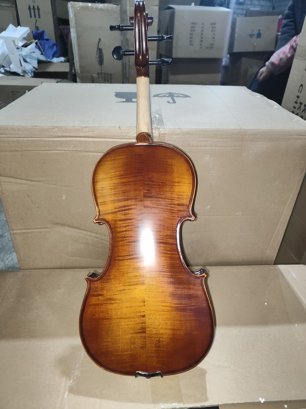 High-End, Finely Crafted, Natural Tiger-Striped Viola, Complete in Size Range, Professional-Grade Performance Viola