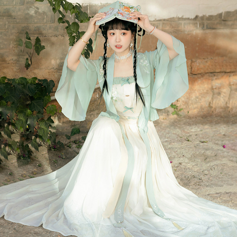 Evening camellia original Hanfu women's daily Han elements Chinese style suspender skirt Ru skirt ancient costume spring and autumn three-piece set