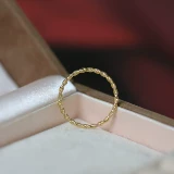 Аксессуар, дизайнерское кольцо с косичкой, 18 карат, тренд сезона