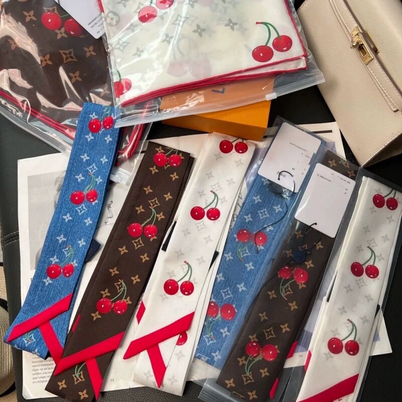 New Twill Cherry Square Scarf for Women, Silk Scarf, Mulberry Silk, Same Style as Ouyang Nana, Tube Top Ribbon, Bag Tie Ribbon New Twill Cherry Square Scarf for Women, Silk Scarf, Mulberry Silk, Same Style as Ouyang Nana, Tube Top Ribbon, Bag Tie Ribbon