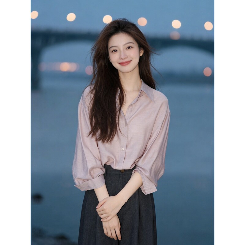 French-Style Pink Vintage Lapel Button-Up Silk Satin Shirt for Women, Relaxed and Loose Fit, Slimming and Versatile, Suitable for Commuting