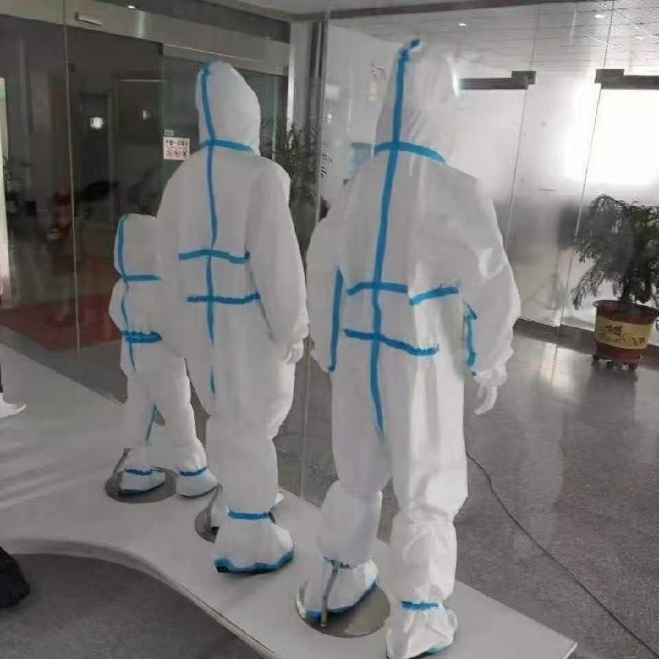 一次性贴条连体带帽防护服防水加厚养殖防尘覆膜坐飞机隔离服消毒
