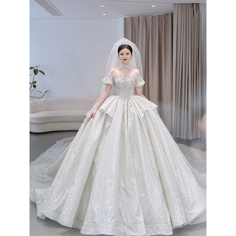 One -shoulder wedding dress, bride 2024 new main yarn small man heavy worker wedding retro court wind high -end large size girl One -shoulder wedding dress, bride 2024 new main yarn small man heavy worker wedding retro court wind high -end large size girl