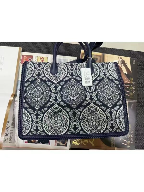 Ep Yaying Women's Bag Qiannan Totem Handbag Crossbody Tote Bag with Inner Bag Same Style as in Shopping Mall B008A Ep Yaying Women's Bag Qiannan Totem Handbag Crossbody Tote Bag with Inner Bag Same Style as in Shopping Mall B008A