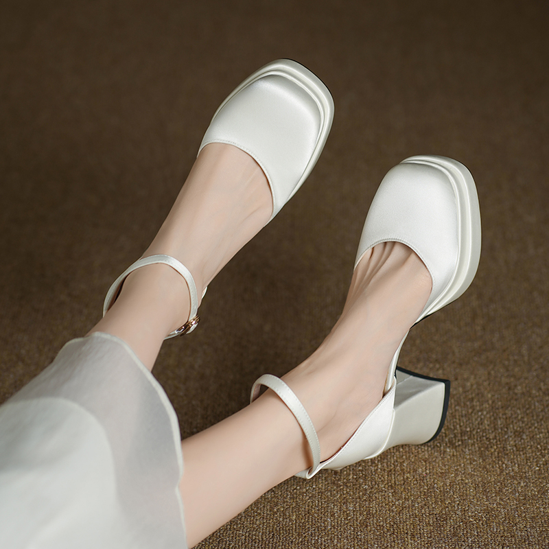 White Wedding Shoes, Bridal Shoes, 2026 New Style, French Style, Petite, Waterproof Platform High Heels, Chunky Heel, Thick Sole, Main Wedding Shoes White Wedding Shoes, Bridal Shoes, 2026 New Style, French Style, Petite, Waterproof Platform High Heels, Chunky Heel, Thick Sole, Main Wedding Shoes
