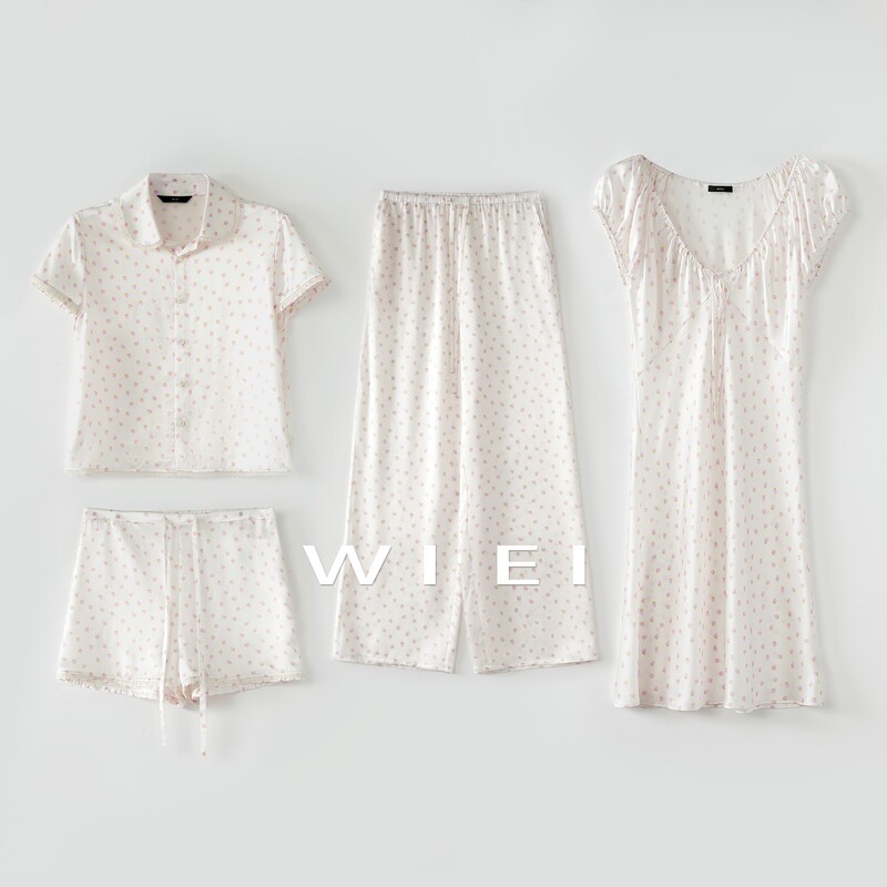 《Wi Ei》Little Strawberry 100% Mulberry Silk 19mm Strawberry Print Sweet Pajamas Loungewear W26100231