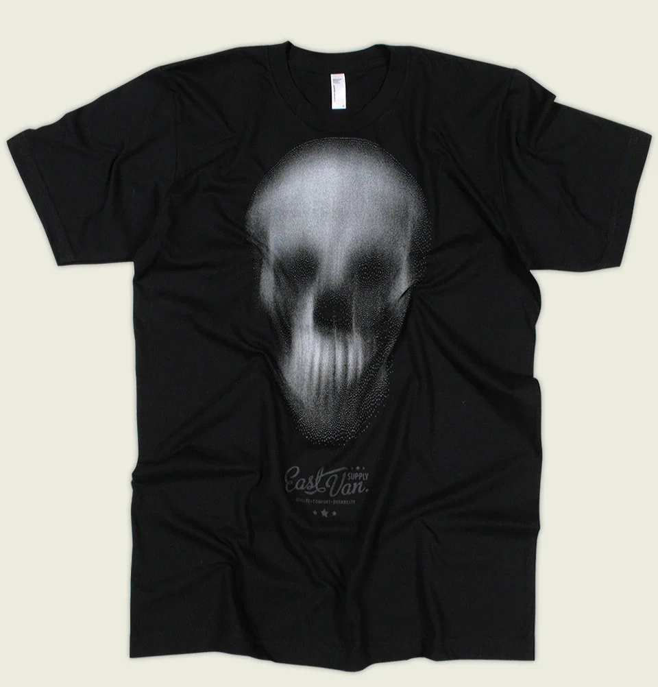 洛克人经典再现：复古潮流短袖T恤背后的怀旧力量