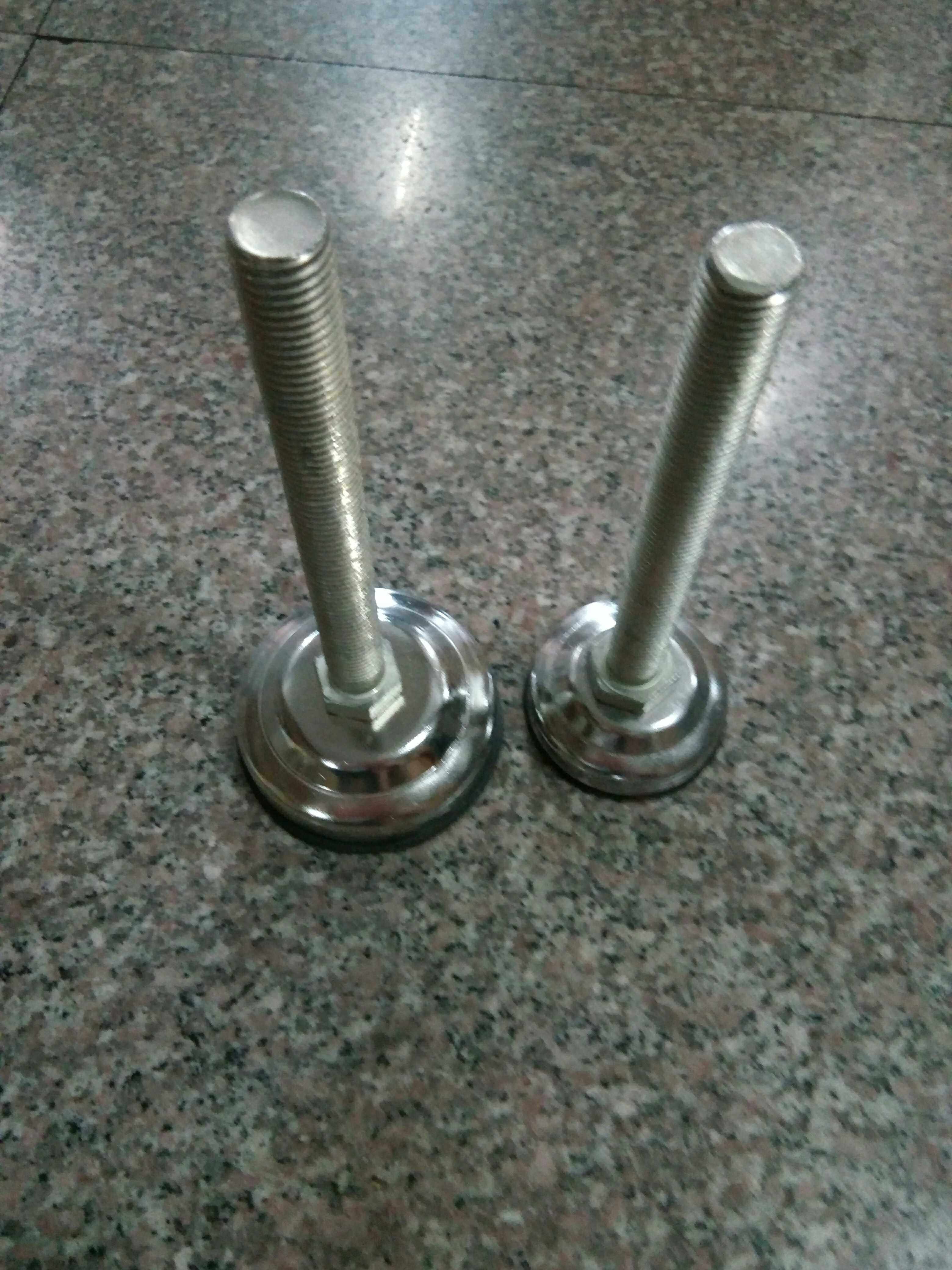 Various types of foot cup adjustment fasteners Assembly line leveling screws Light equipment adjustment screws