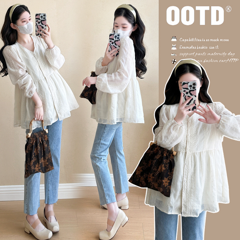 Maternity Wear 2026 Spring and Autumn New Korean Style V-Neck Lace Loose Fresh Embroidered Chanel-Style Babydoll Top