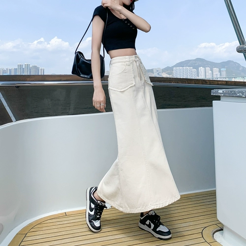 Осенняя джинсовая юбка, сексуальная белая сумка, с акцентом на бедрах, рыбий хвост, длина миди