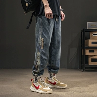 Серый синий