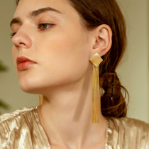 Gold earrings womens long temperament high-grade atmospheric earrings tassels exaggerated earrings earrings earrings 2021 New Tide