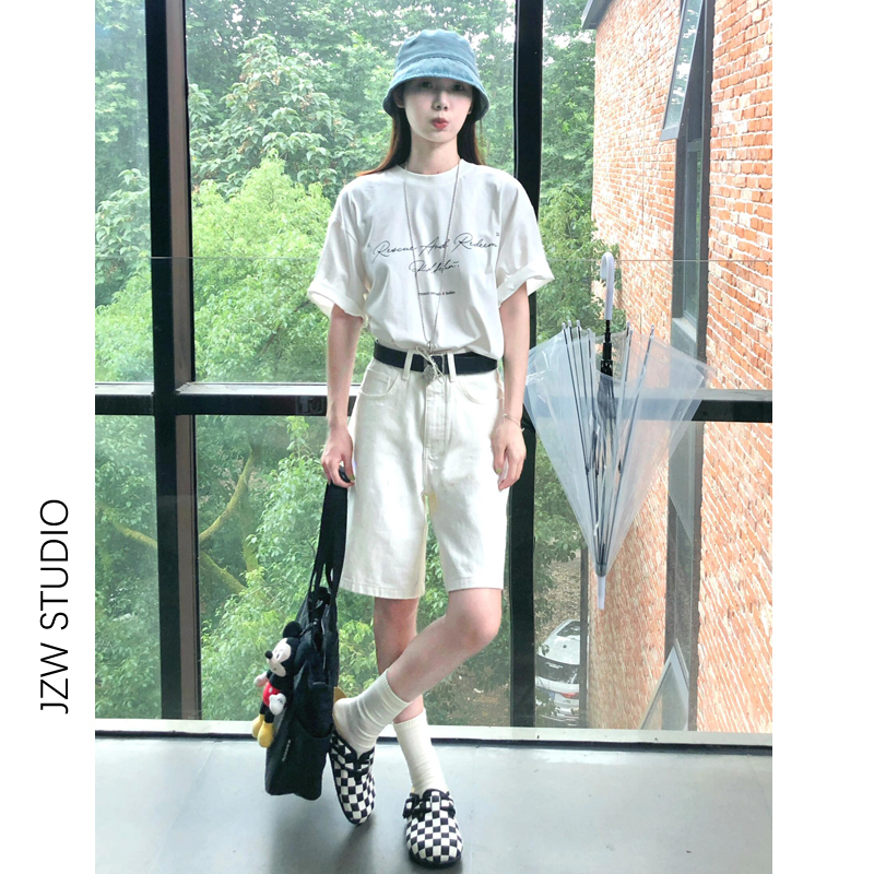 White Simple and Stylish High-Waisted Casual Denim Shorts for Women, Summer Thin Loose Versatile Slimming Wide-Leg Knee-Length Shorts