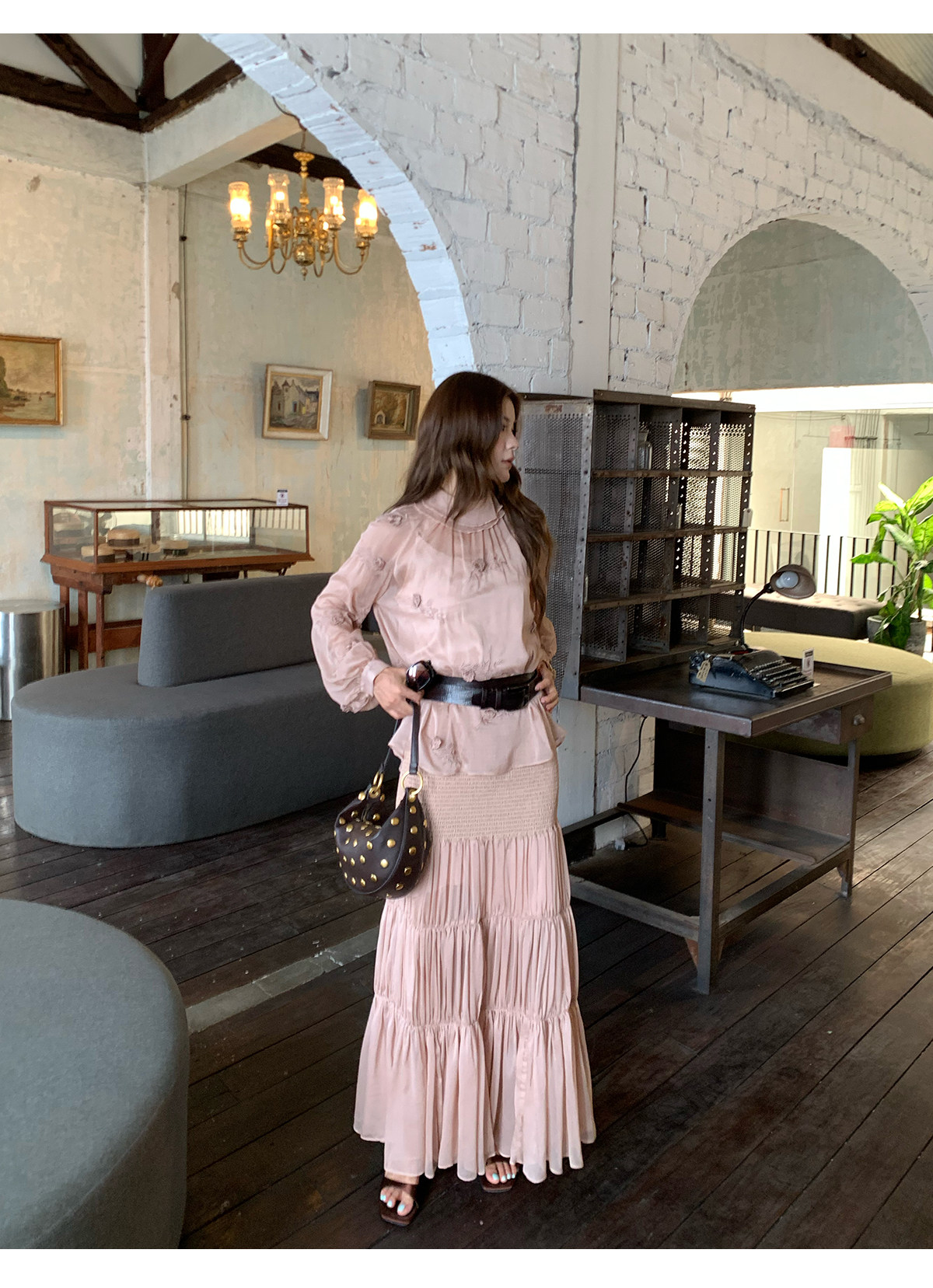 马儿MAR Рубашка с объемной вышивкой длинный рукав с приталенной плиссированной длинной юбкой элегантный костюм для женщин