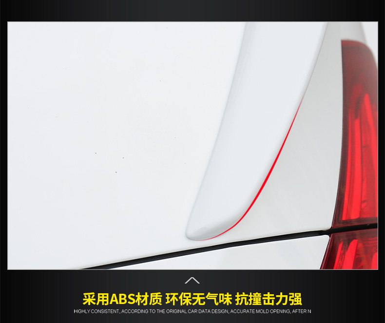 Áp dụng cho chiếc coupe coupe hai cửa C-class mới C-C C C C C C C C C C C C C C C C C C C C C C C C C C C C C C C C C C C C C C C duoi ca xe oto