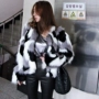 Mùa đông 2018 phiên bản Hàn Quốc mới của thời trang đơn giản màu đen trắng tương phản sang trọng nhân tạo ngắn đoạn lông giả nữ áo lông cừu thật