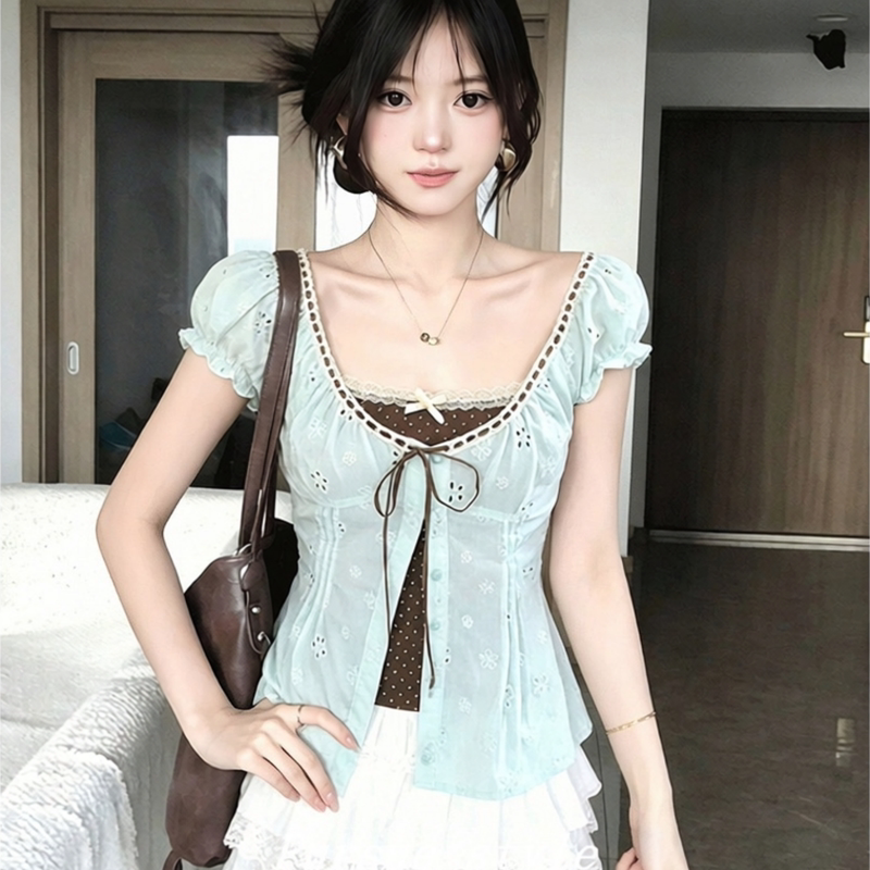 【Green Background with Coffee-Colored Edges】Fake Two-Piece Short-Sleeve Shirt for Women, Summer Polka Dot U-Neck Puff Sleeve Blouse, College Style Top 【Green Background with Coffee-Colored Edges】Fake Two-Piece Short-Sleeve Shirt for Women, Summer Polka Dot U-Neck Puff Sleeve Blouse, College Style Top