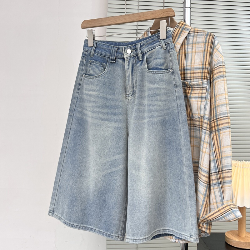 Light Blue Washed Vintage High-Waisted Wide-Leg Denim Cropped Pants for Women, New Summer Style, Drapey, Slimming, Loose Casual Mid-Length Pants Light Blue Washed Vintage High-Waisted Wide-Leg Denim Cropped Pants for Women, New Summer Style, Drapey, Slimming, Loose Casual Mid-Length Pants